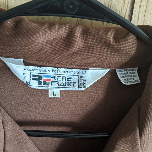 Vintage imported long sleeve button up - Picture 3 of 5